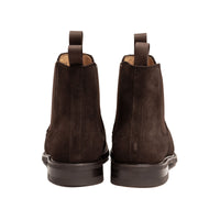 Brown suede Chelsea boots to pair with jeans and chinos for smart casual look