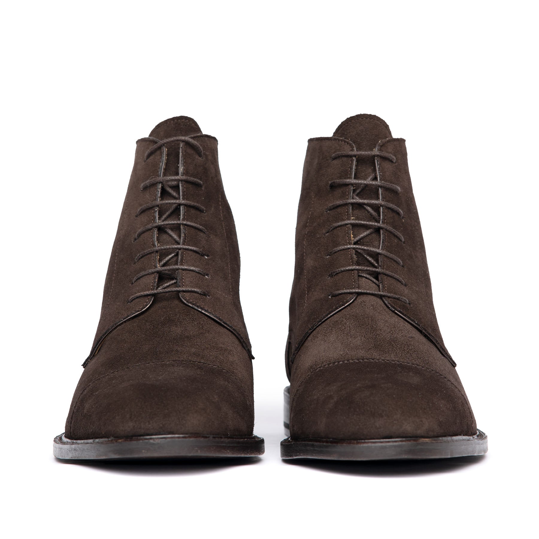 Mens suede lace up boots built to last using blake rapid stitched construction and 7 blind eyelets for all seasons