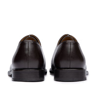 Brown oxford wholecut is the best best office work shoes