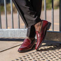 Penny loafer burgundy paired with slim fit merino wool suit pant