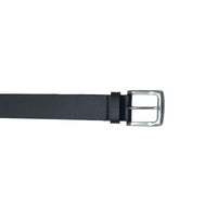 Durable men’s casual belt. Perfect with denim, chinos, or relaxed weekend outfits.