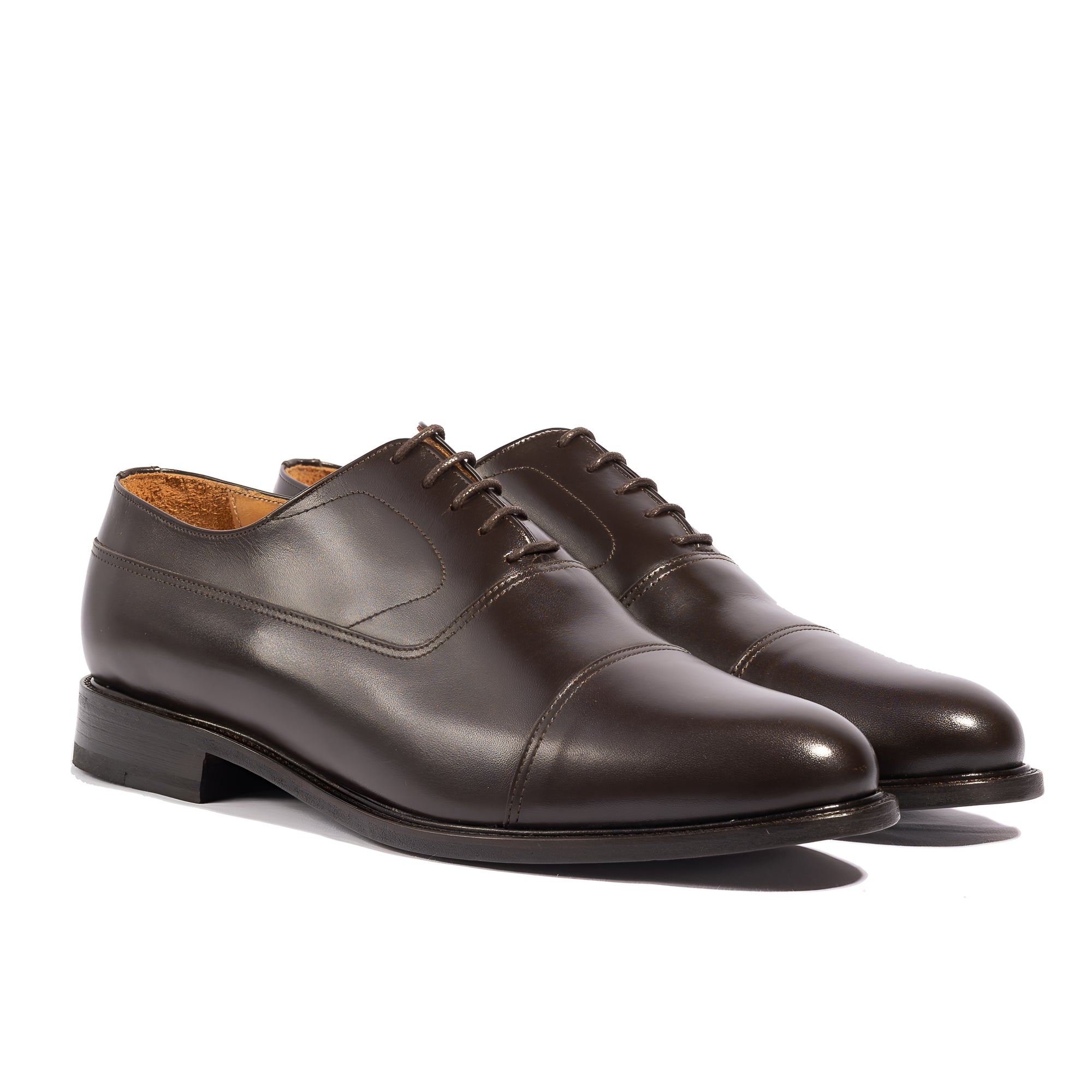 Men brown dress shoes made in Portugal using blake rapid stitched construction and calfskin leather