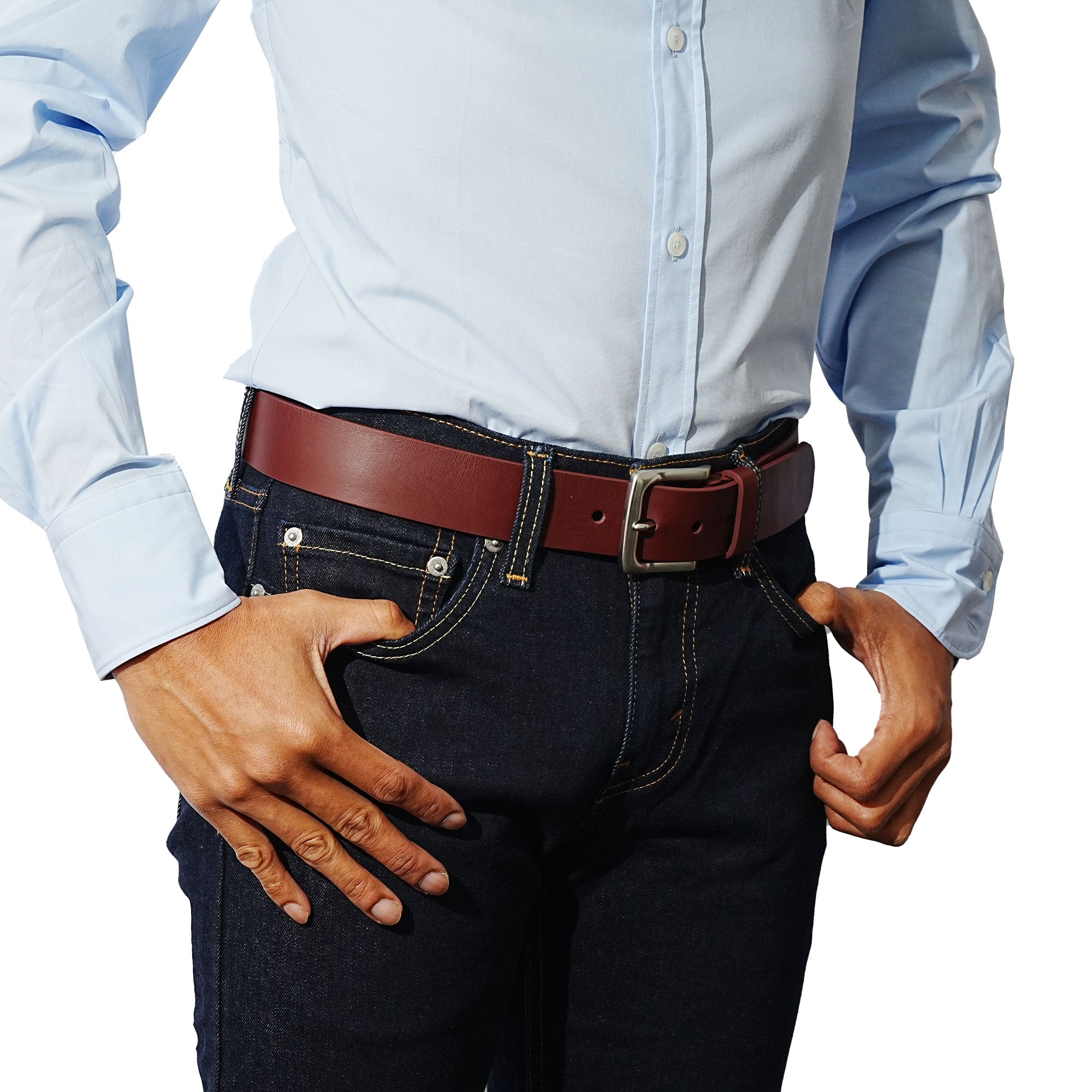 The ultimate full-grain belt. This burgundy beauty brings sophistication to your style.