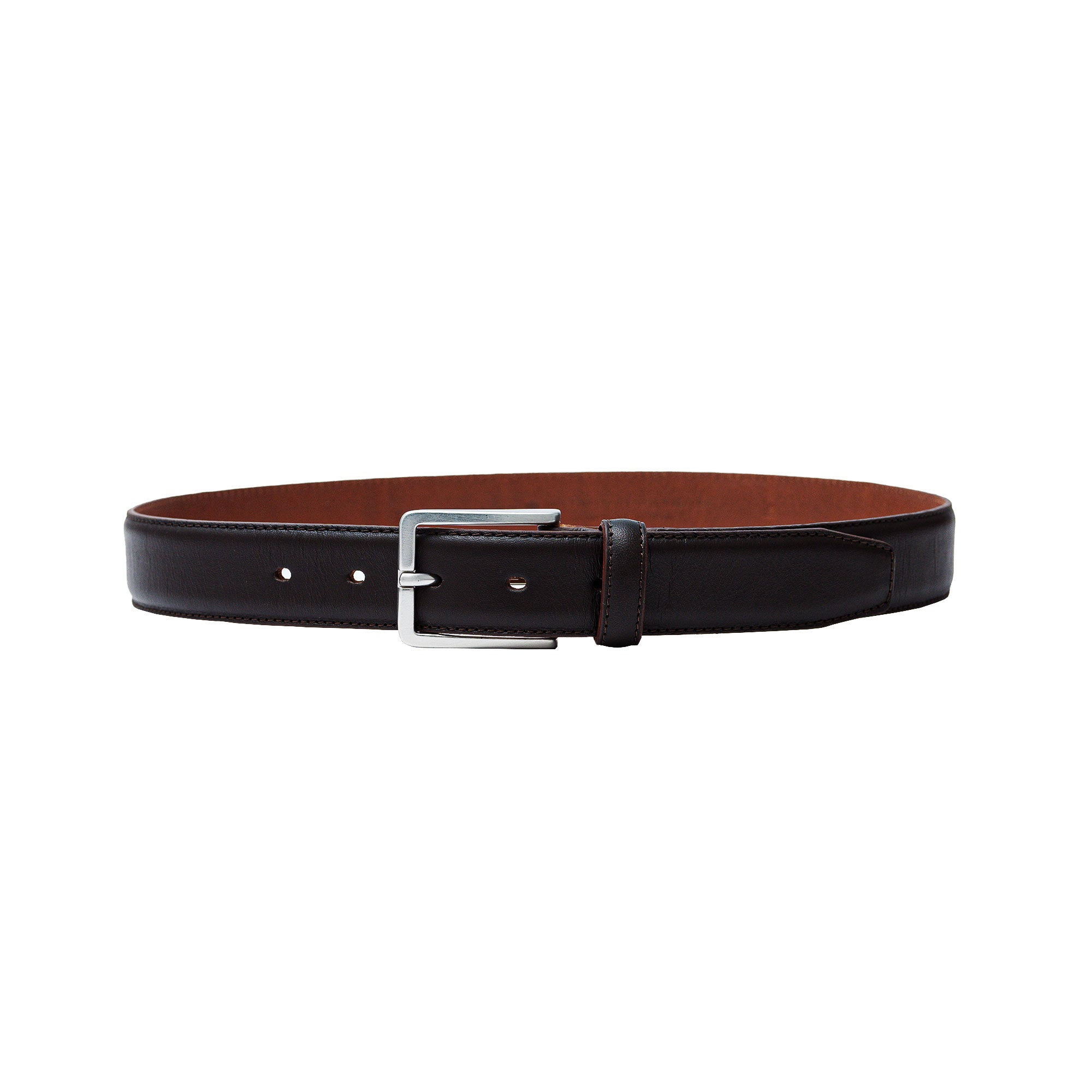 A timeless men's brown dress belt. This accessory is perfect for your finest formal pants.