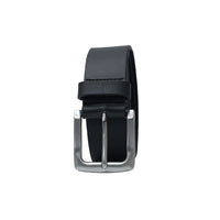 Everyday men’s leather belt for jeans. Sleek, versatile, and long-lasting.
