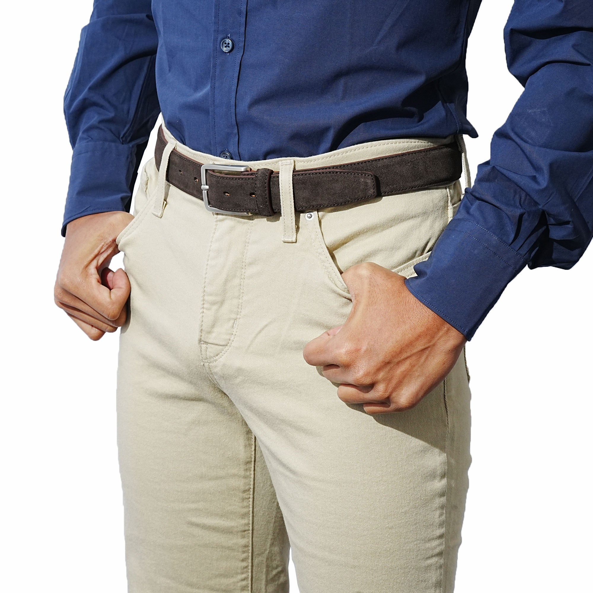Suede belt for men. The perfect finishing touch for a sharp, sophisticated look.
