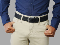Men’s casual belt in full grain leather. Perfect with slim trousers or denim.
