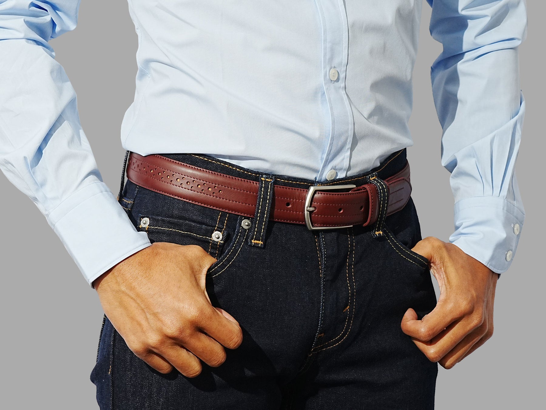 Men’s burgundy belt. Full grain leather for suits, jeans, or business casual wear.