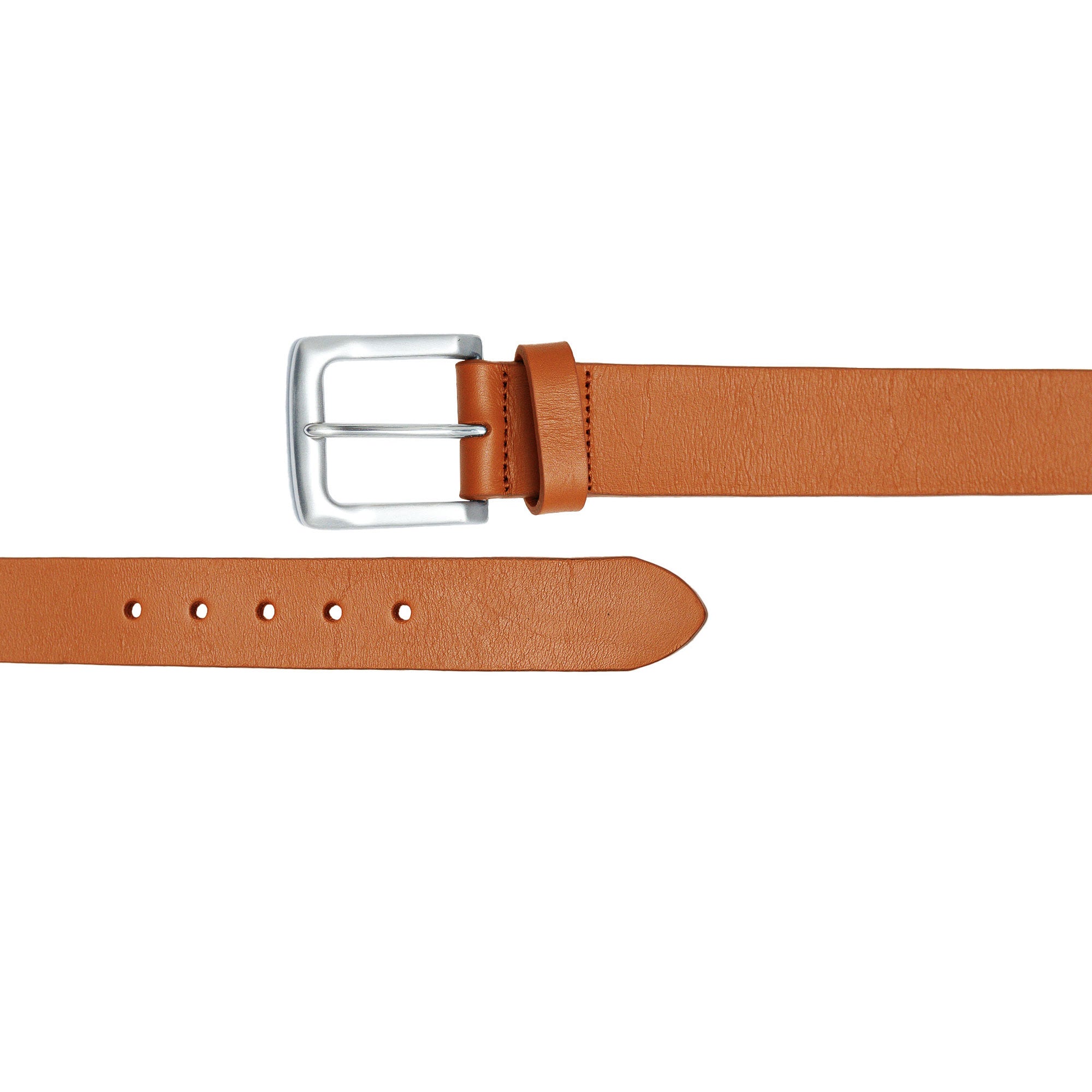 Stylish men’s tan leather belt. Pair it with denim or trousers for a timeless everyday look.