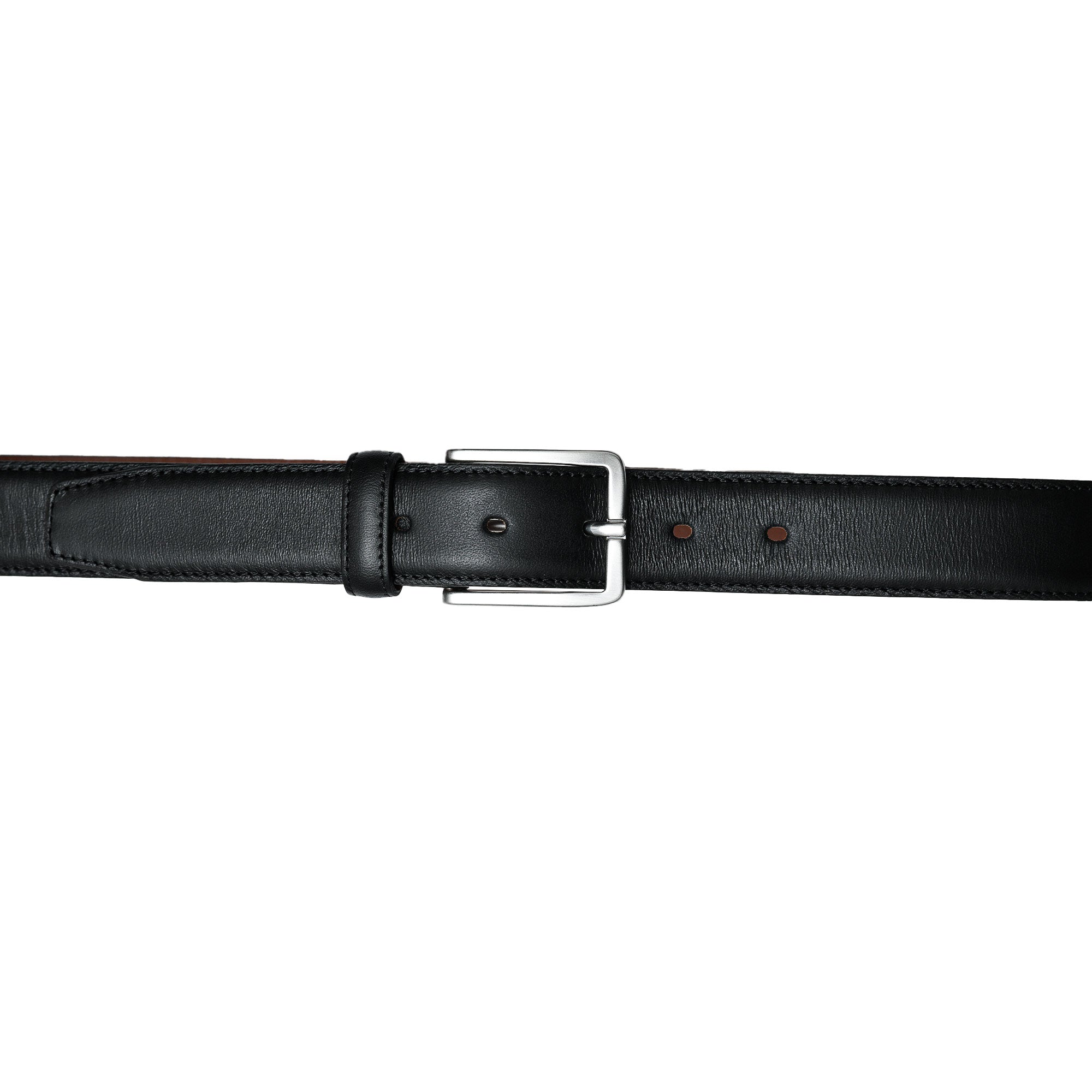 Sturdy men’s black belt in full grain leather. Great with business wear and special events.