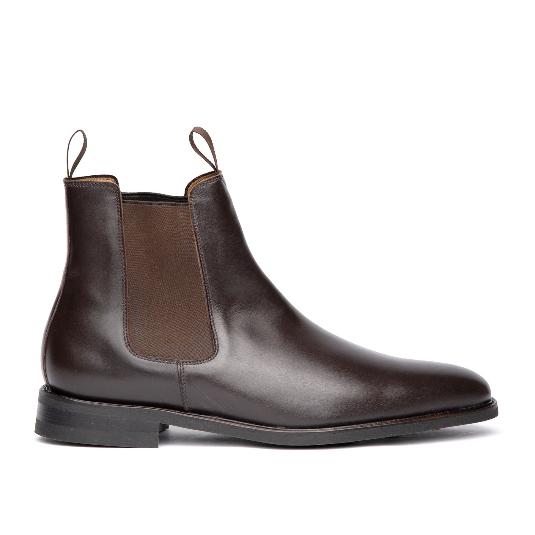 The Safari men’s Chelsea boot in dark brown, handcrafted from high quality box calf leather with 360 welt 