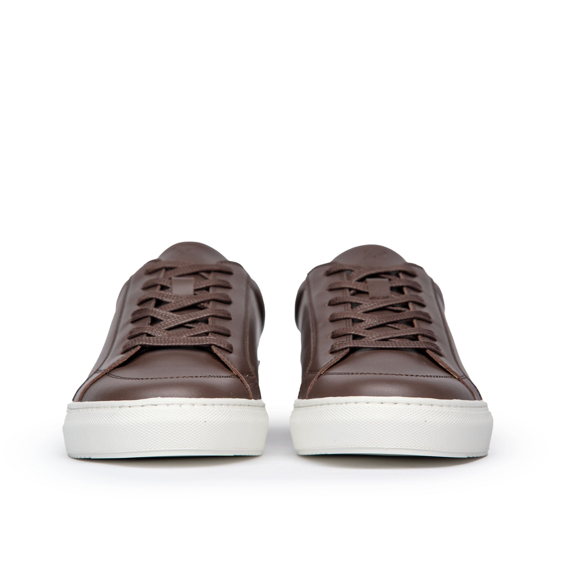 The Vin low top leather trainers in dark brown, perfect for both men and ladies with lace up vamp