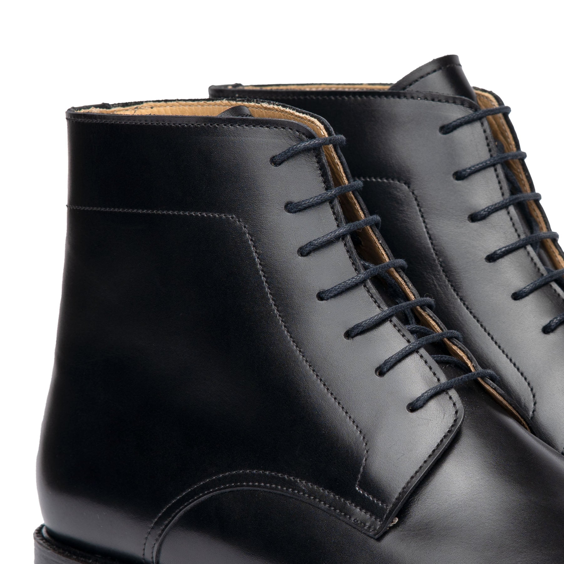 Mens dress boots wide width made from aniline dyed box calfskin leather and 7 blind eyelets