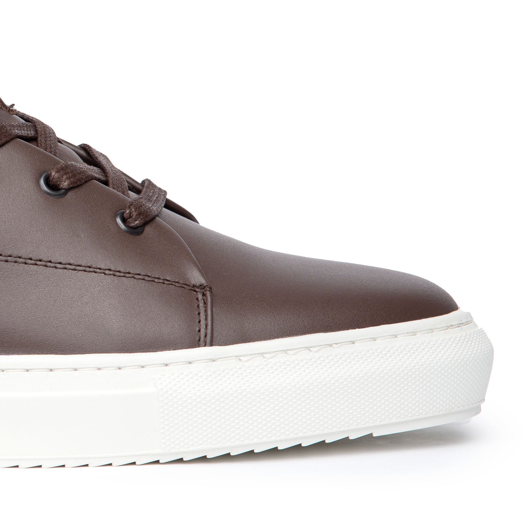 Men high top in dark brown leather with EVA sockliner adds cushioning