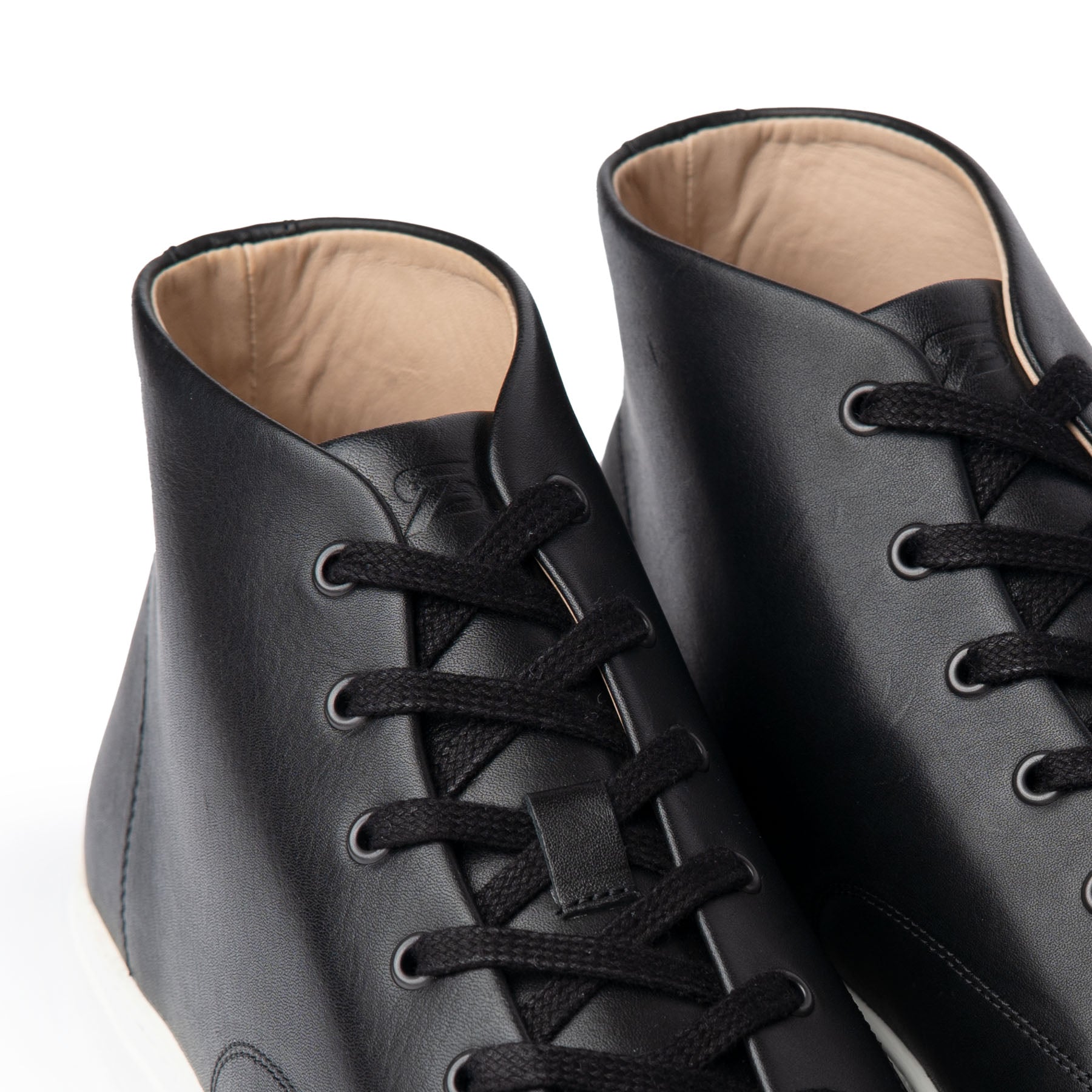 Mens high top sneakers crafted using premium full grain leather and fully lined for comfort 